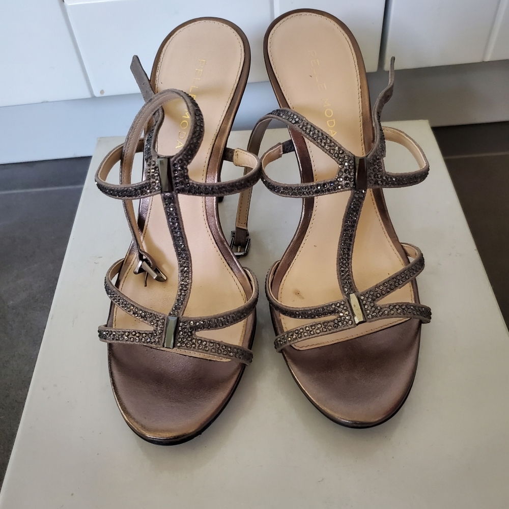 Marc Fisher Heels 5.5
